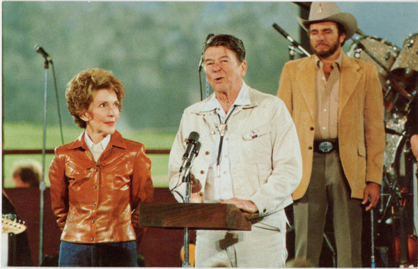 President Ronald Reagan & Nancy Reagan Merle Haggard Vintage Postcard 1982 (unused)