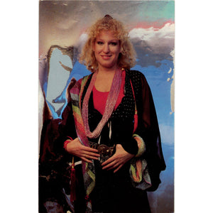 Bette Midler Actor Singer Comedian Coral-Lee Vintage Postcard 1981 (unused) - Vintage Postcard Boutique