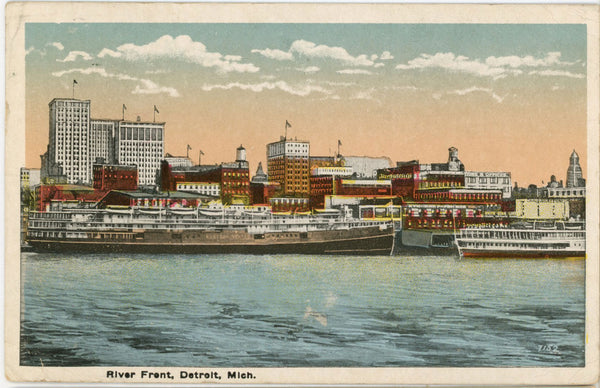 Detroit Michigan River Front Excursion Steamers Vintage Postcard 1921