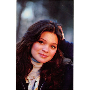 Valerie Bertinelli Actress Coral-Lee Vintage Postcard (unused) - Vintage Postcard Boutique