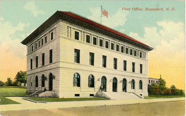 Bismarck North Dakota Post Office Vintage Postcard circa 1910 (unused) - Vintage Postcard Boutique