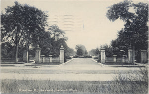 Detroit Michigan Boston Boulevard Vintage Postcard 1908 - Vintage Postcard Boutique