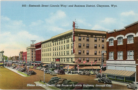 Cheyenne Wyoming Business District Sixteenth Street Lincoln Way circa 1930s Vintage Postcard (unused) - Vintage Postcard Boutique
