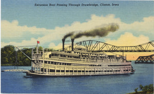 Excursion Boat Passing Through Drawbridge Clinton Iowa Vintage Postcard (unused) - Vintage Postcard Boutique