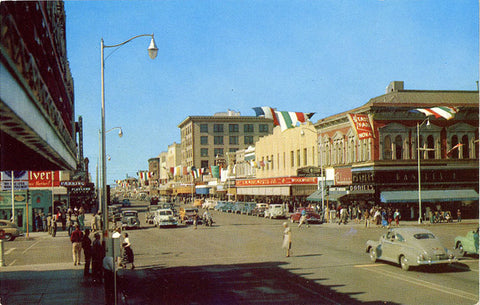 Phoenix Arizona Fox Theater Washington Street Vintage Postcard 1950s (unused) - Vintage Postcard Boutique