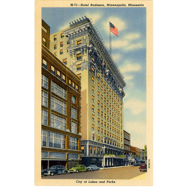 Minneapolis Minnesota Hotel Radisson Downtown Shopping District Postcard (unused) - Vintage Postcard Boutique