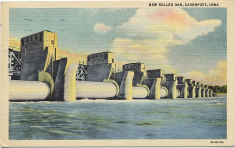 Davenport Iowa New Roller Dam Vintage Postcard 1944 - Vintage Postcard Boutique