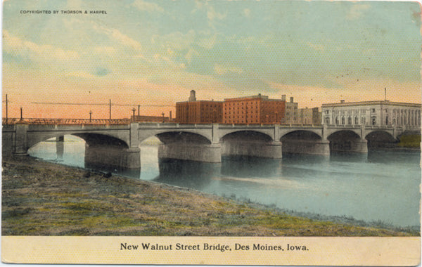 Des Moines Iowa New Walnut Street Bridge Vintage Postcard (unused) - Vintage Postcard Boutique